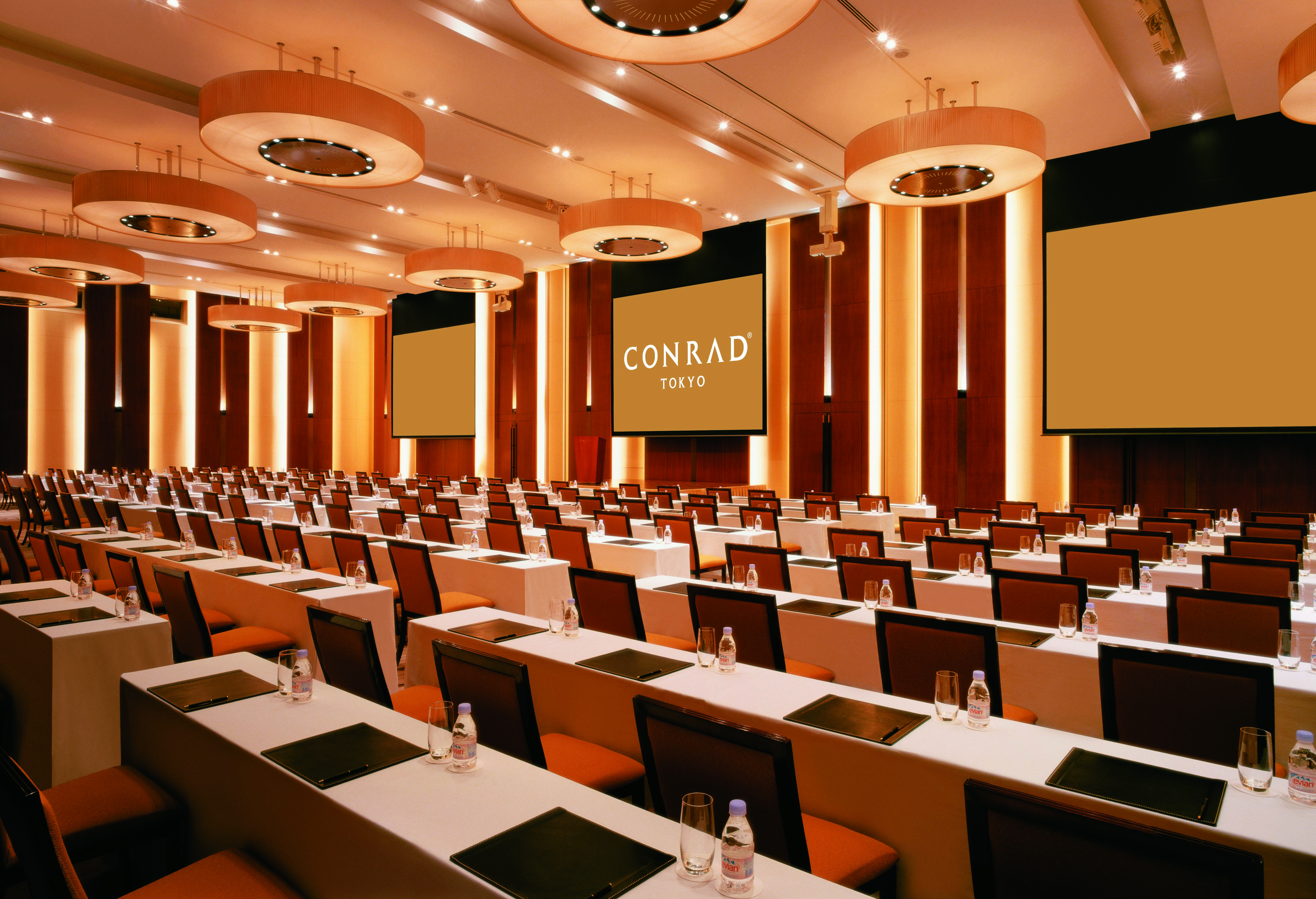 Conrad Tokyo Hotell Business bilde