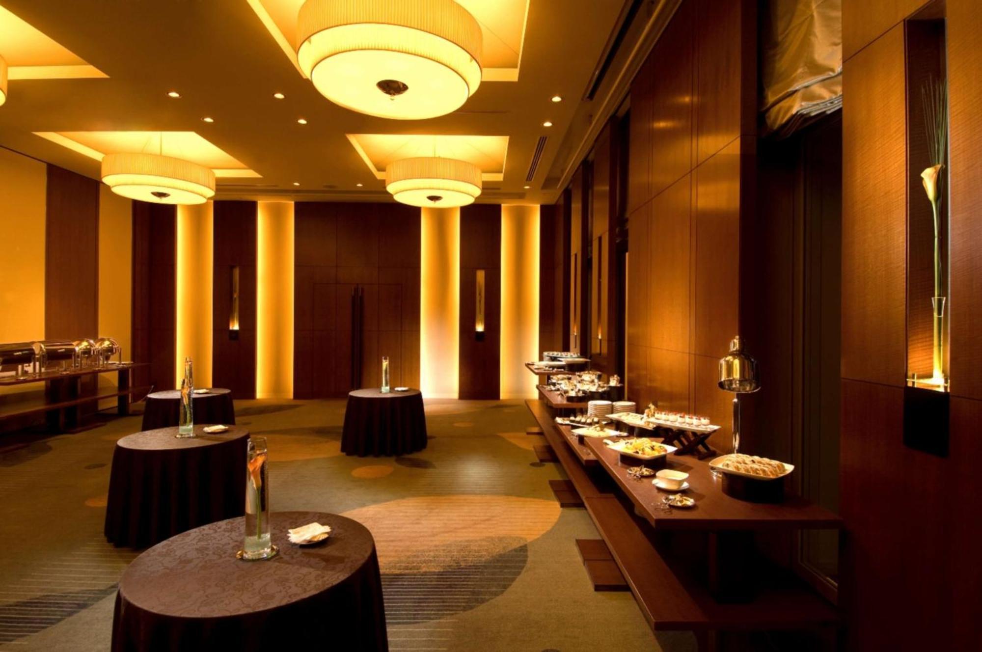 Conrad Tokyo Hotell Eksteriør bilde
