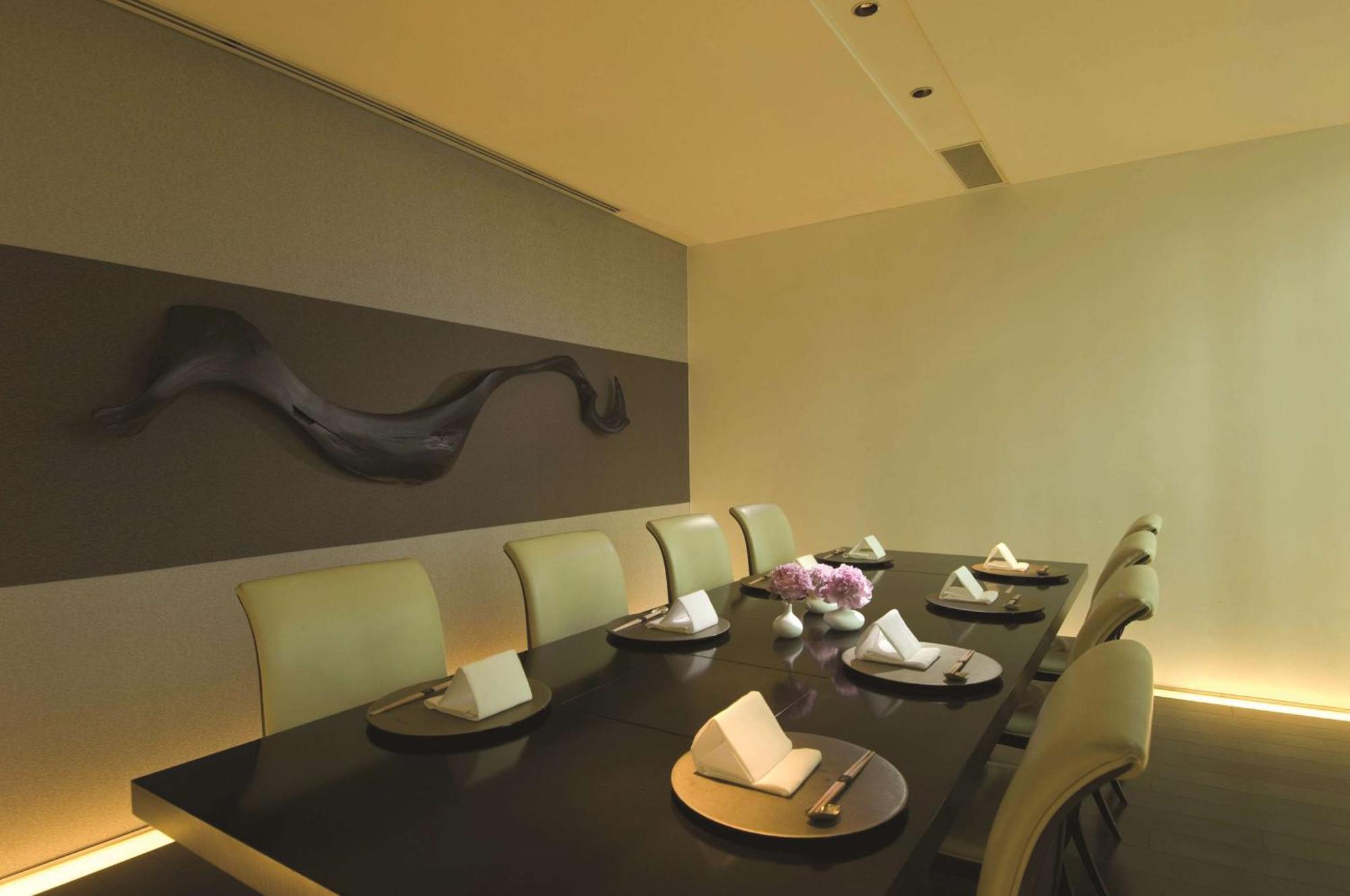 Conrad Tokyo Hotell Eksteriør bilde